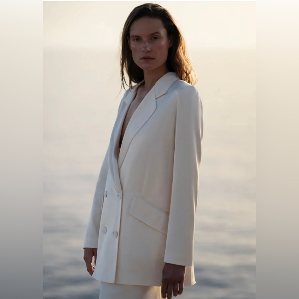 Shona Joy - LA LUNE DOUBLE BREASTED BLAZER - CREAM (worn once)